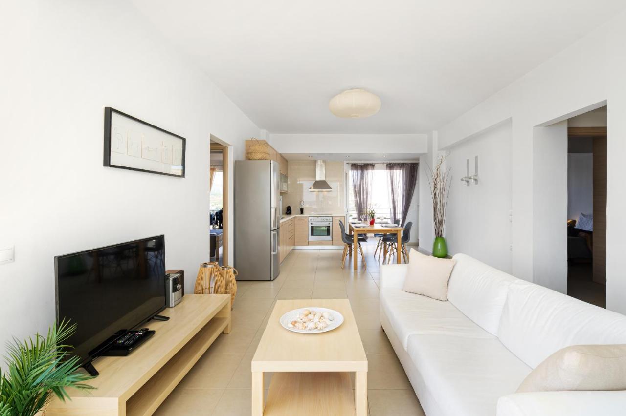 Mira Sitia Luxury Apartment Luaran gambar